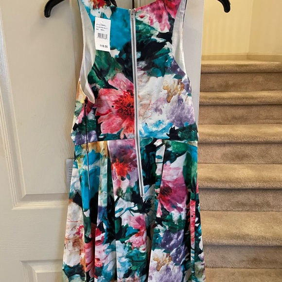 Multi print dress. - Picture 2 of 8